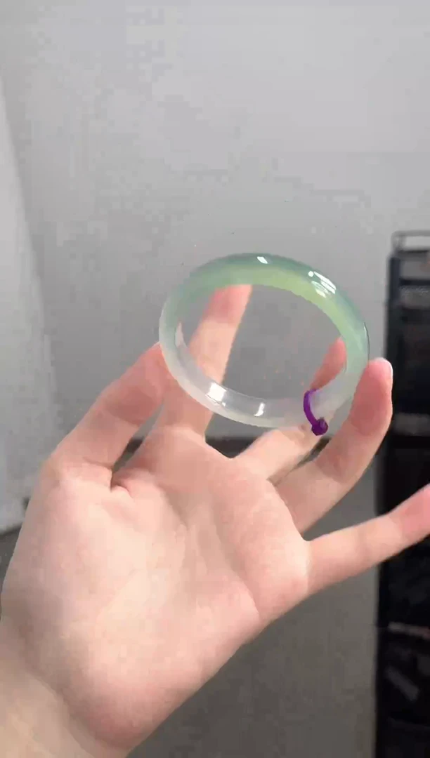 手镯玛瑙/玉髓未镶嵌55-56正圈半山水