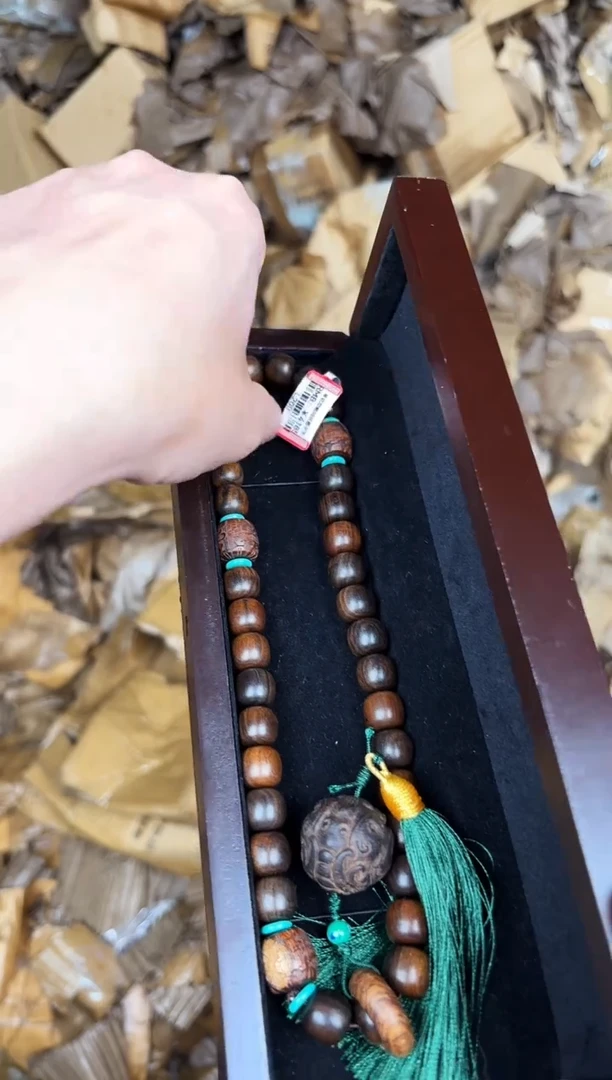 精品手串无礼盒L200