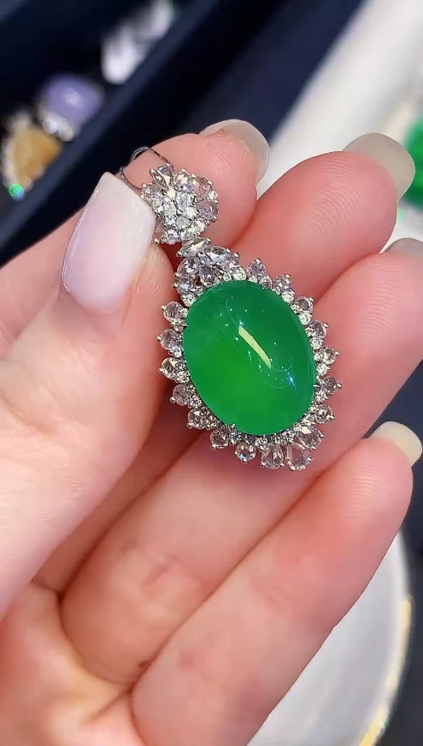 吊坠(不含链)18K金镶嵌翡翠ZJ