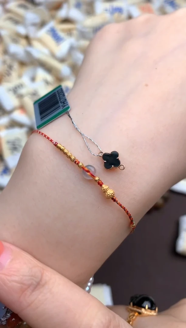 翡翠挂件18K金镶嵌多样性发货(发一个）