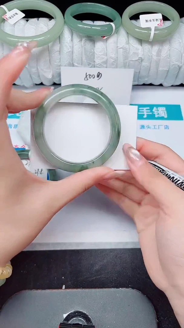 未镶嵌手镯石英质玉212-52/53