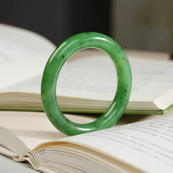 Gloire/古名【缺货】和田玉乌兰海手镯时尚绿色镯子  YJ0014