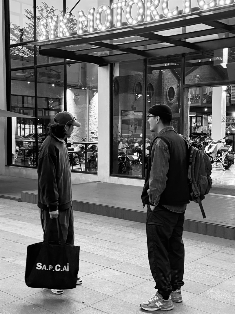 轻量羽绒马甲！户外运动跑步健身防风背心情侣款