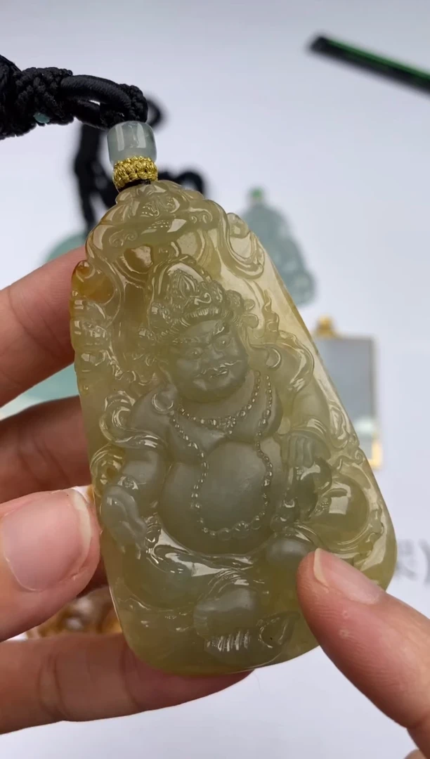 未镶嵌挂件翡翠303205      多人