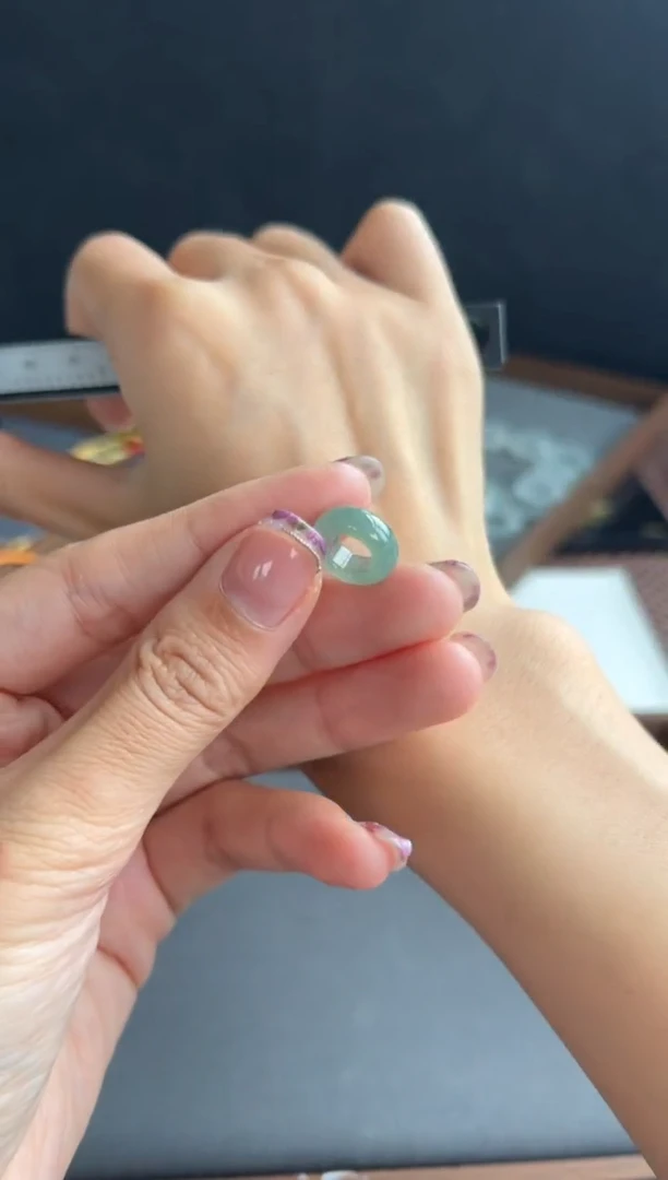 吊坠(不含链)未镶嵌翡翠802买断