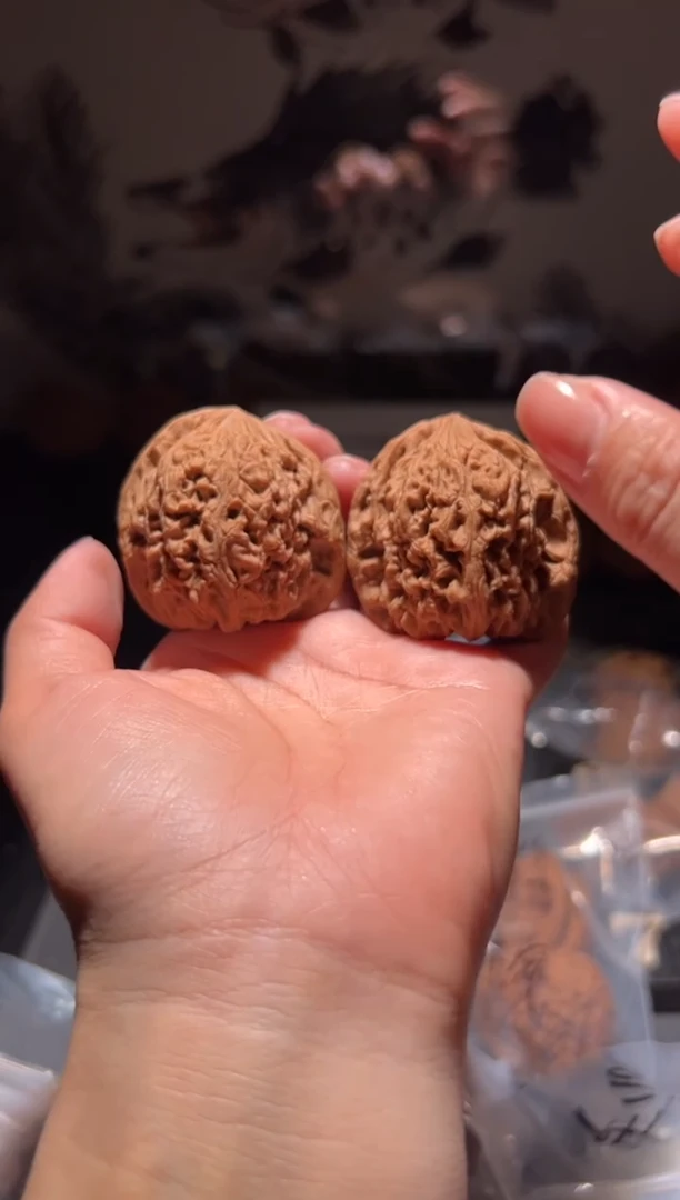 把件文玩核桃1****1128福利对南疆