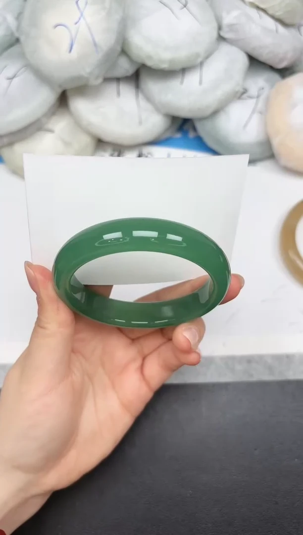 未镶嵌手镯石英质玉A321/59.6