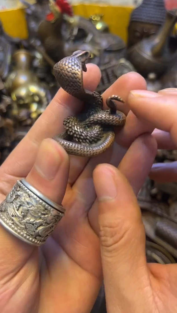 精美铜器，点击下单