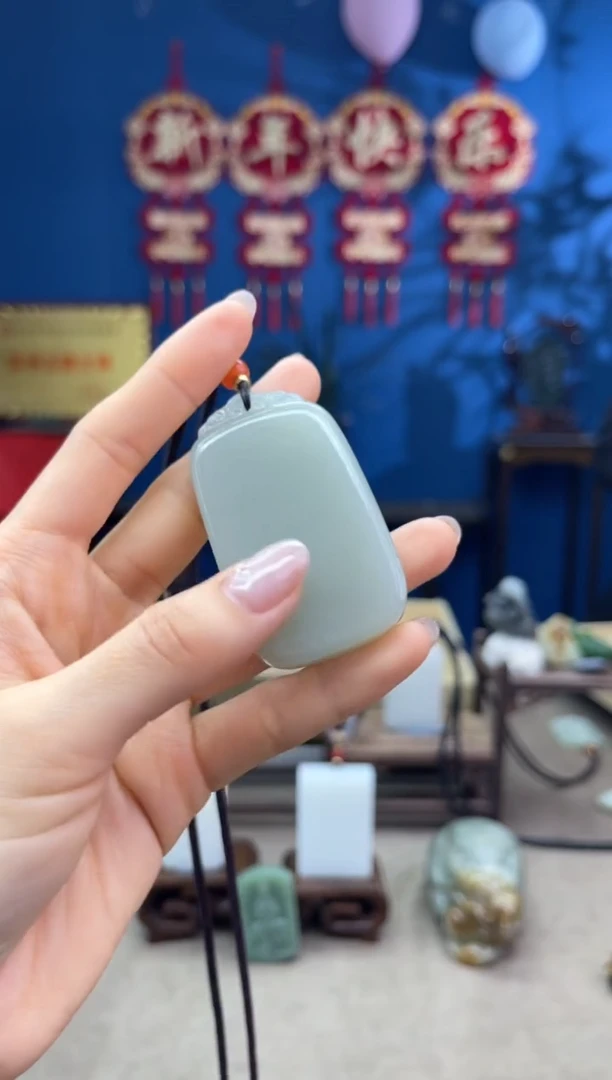 【闪购商品】和田玉颈饰未镶嵌1