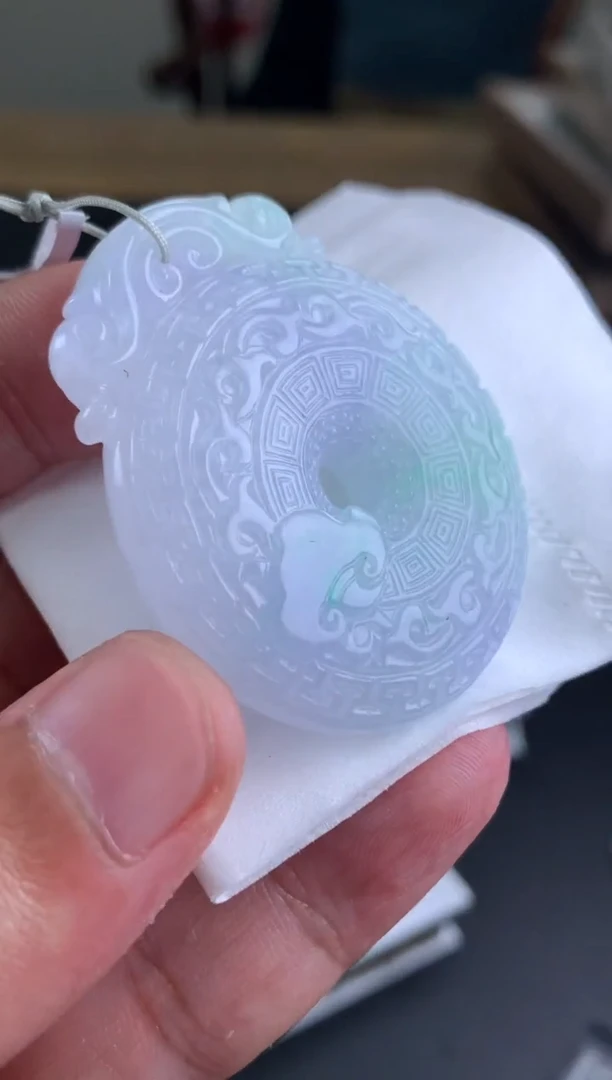 【闪购商品】定制翡翠未镶嵌平安扣