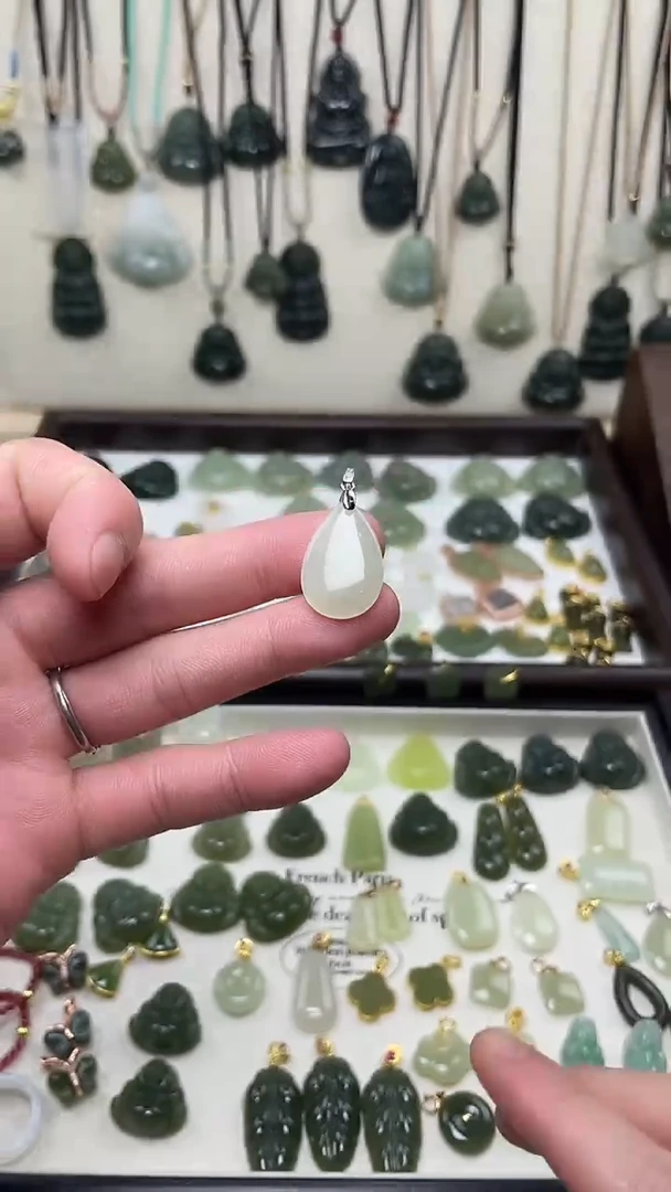 吊坠(不含链)银S925镶嵌和田玉吊坠(不含链) 银S925镶嵌 和田玉