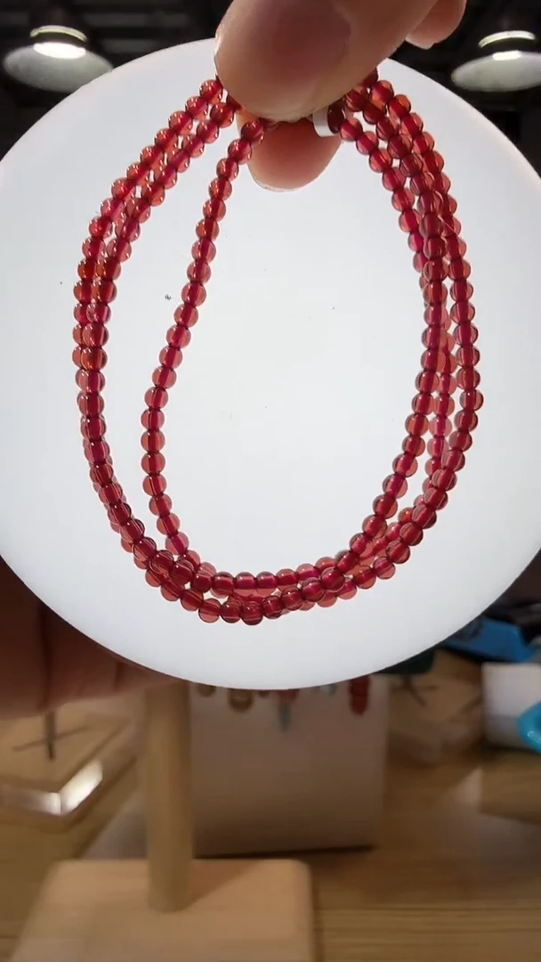 未镶嵌手链石榴石优0448 约2mm