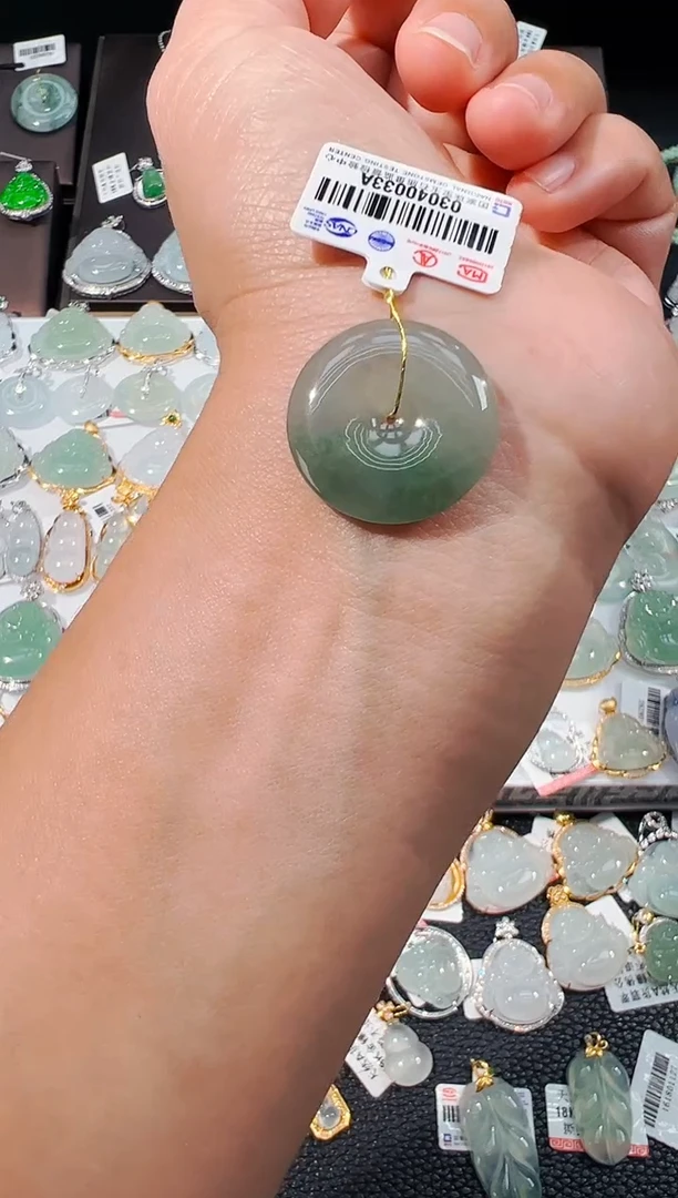 吊坠(不含链)未镶嵌翡翠平安扣吊坠