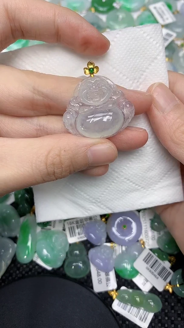 颈饰18K金镶嵌翡翠1111111111