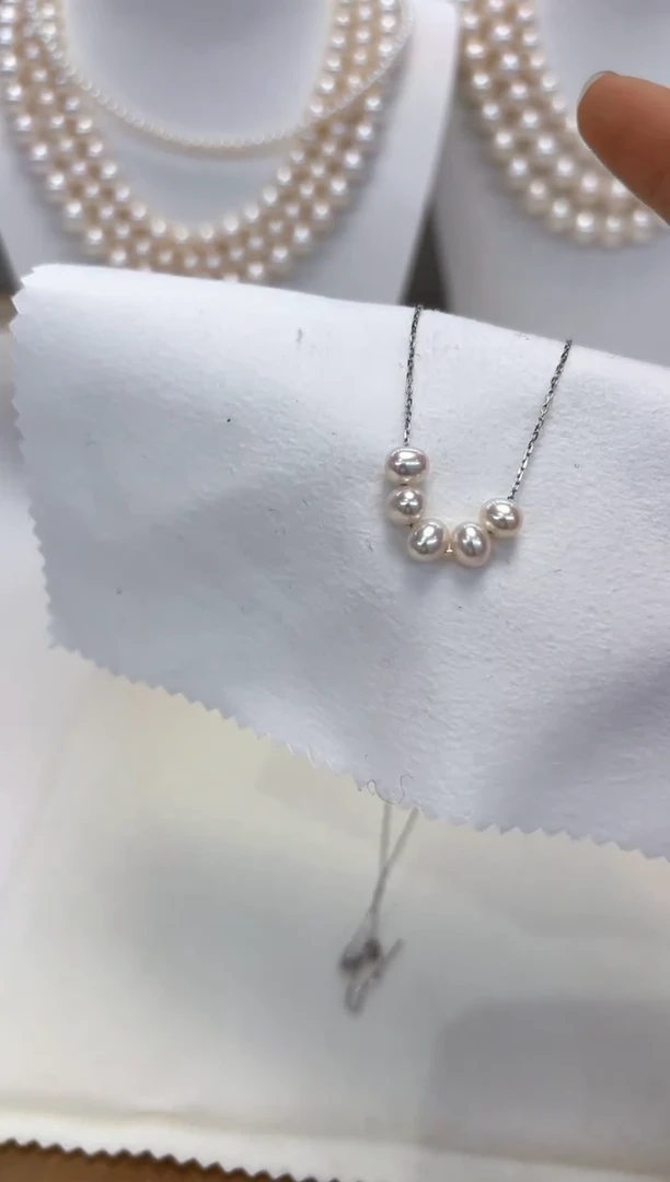 【闪购商品】淡水珍珠颈饰银S925镶嵌微笑