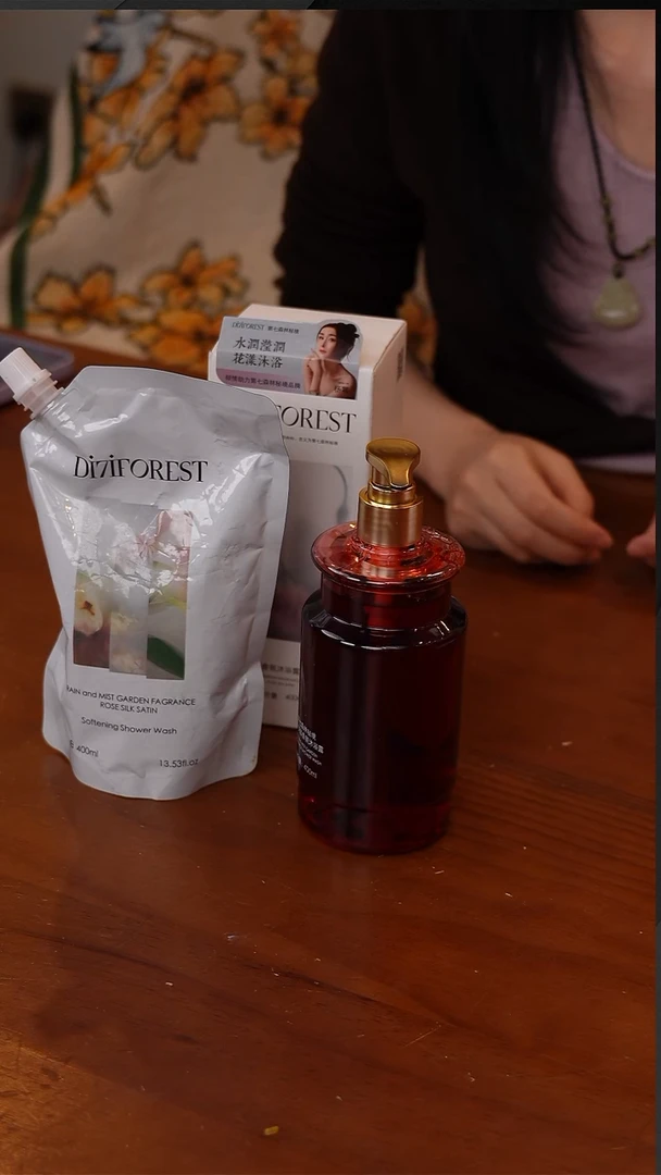 106-雨雾花园香氛沐浴露400ml+补充装400ml-玫瑰绸缎