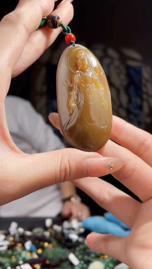 【闪购商品】和田玉颈饰未镶嵌拍一发一