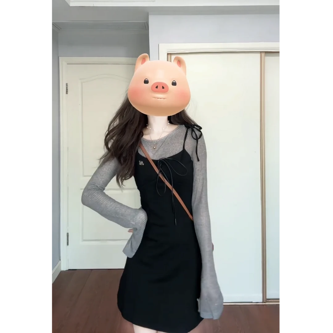 赫本风黑色吊带连衣裙女秋季新款小个子穿搭高级感套装长裙X11113