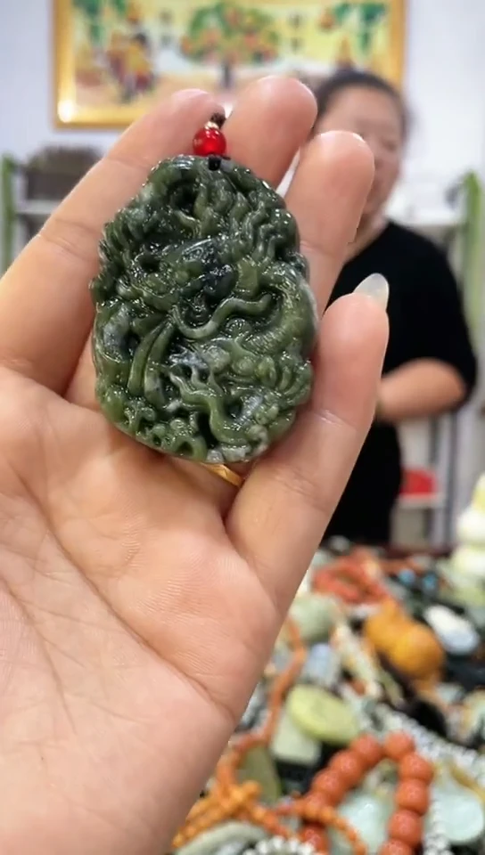 未镶嵌岫玉手串