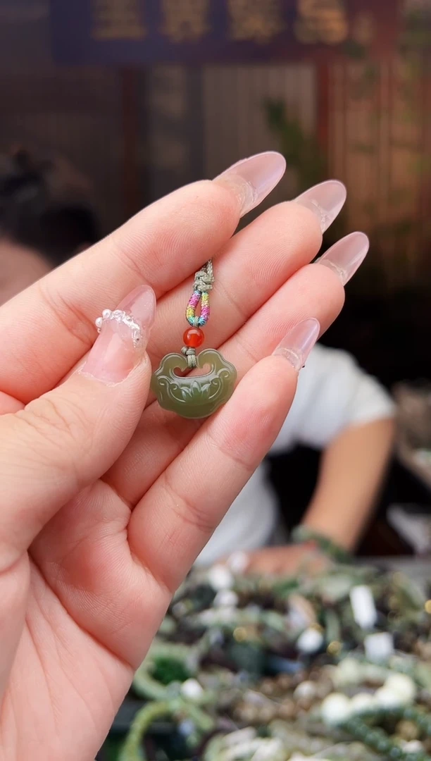 【闪购商品】和田玉颈饰未镶嵌多样性发一