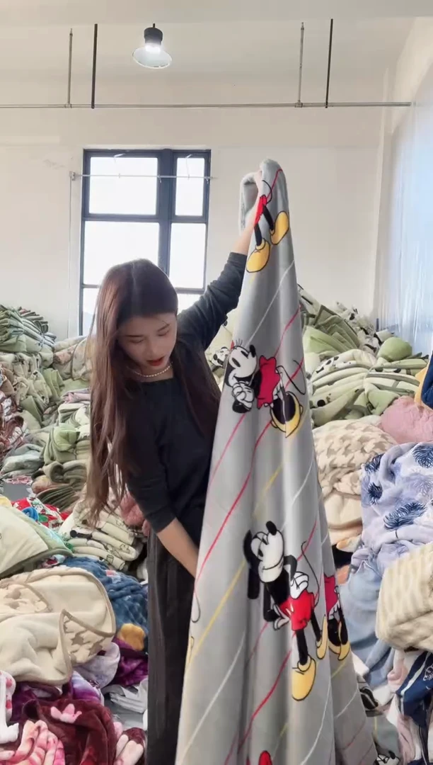 牛奶绒主播手上展示  2.3*2.5米