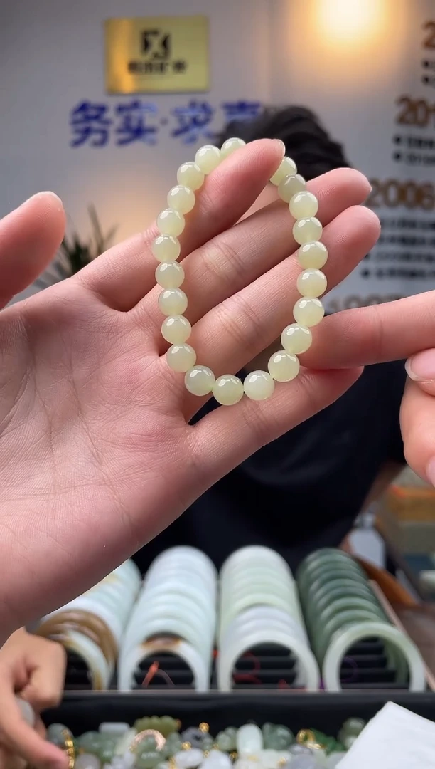 手链未镶嵌和田玉翠胶猫高品卡8手串随机发一条