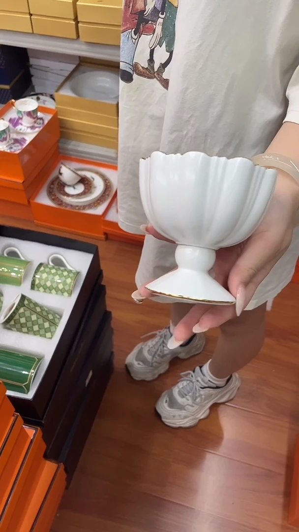 杯鸿辉家品牌瓷器，京东包邮！