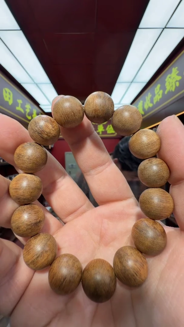 沉香手串多样性发一   柬埔寨