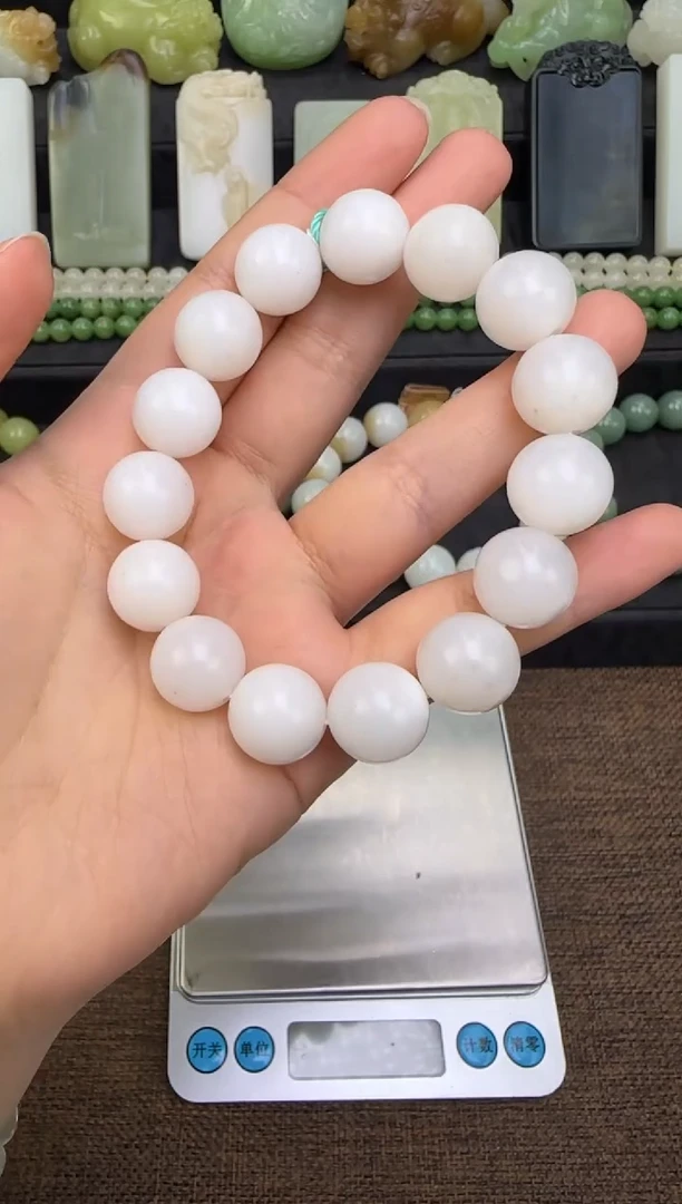未镶嵌手串和田玉手串