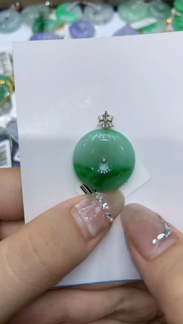 【闪购商品】翡翠颈饰18K金镶嵌222222222