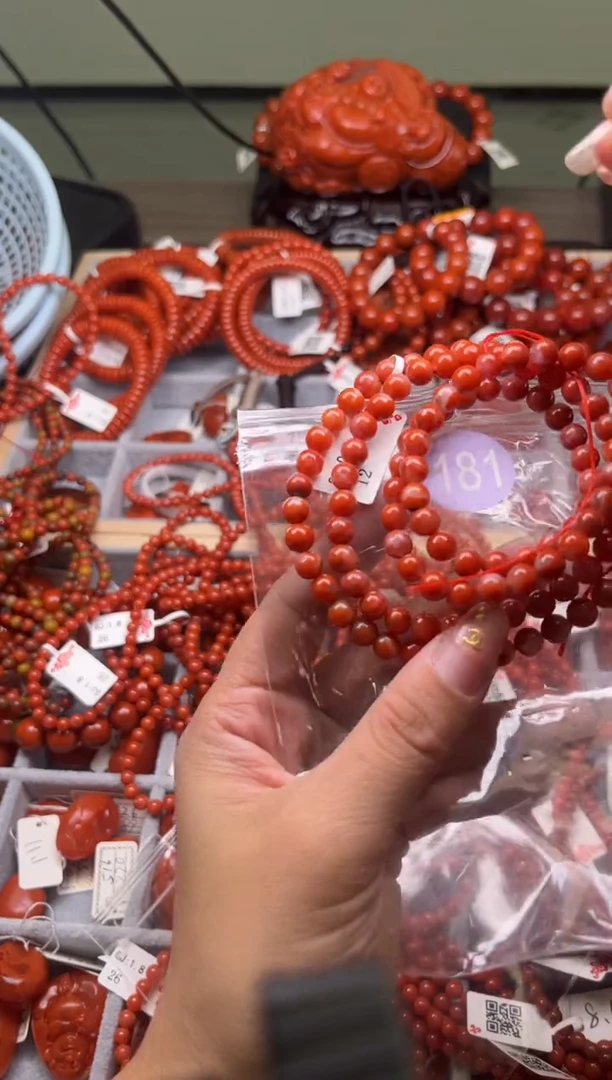 【闪购商品】南红玛瑙珠宝奇石未镶嵌181-6+