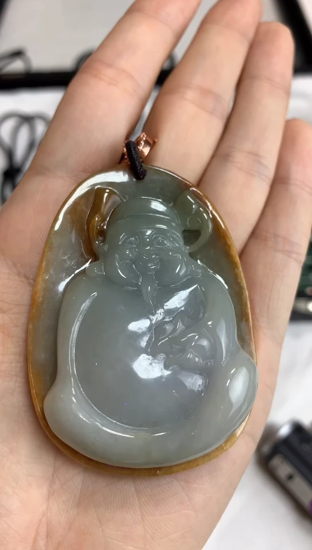 翡翠挂件未镶嵌翡翠挂件