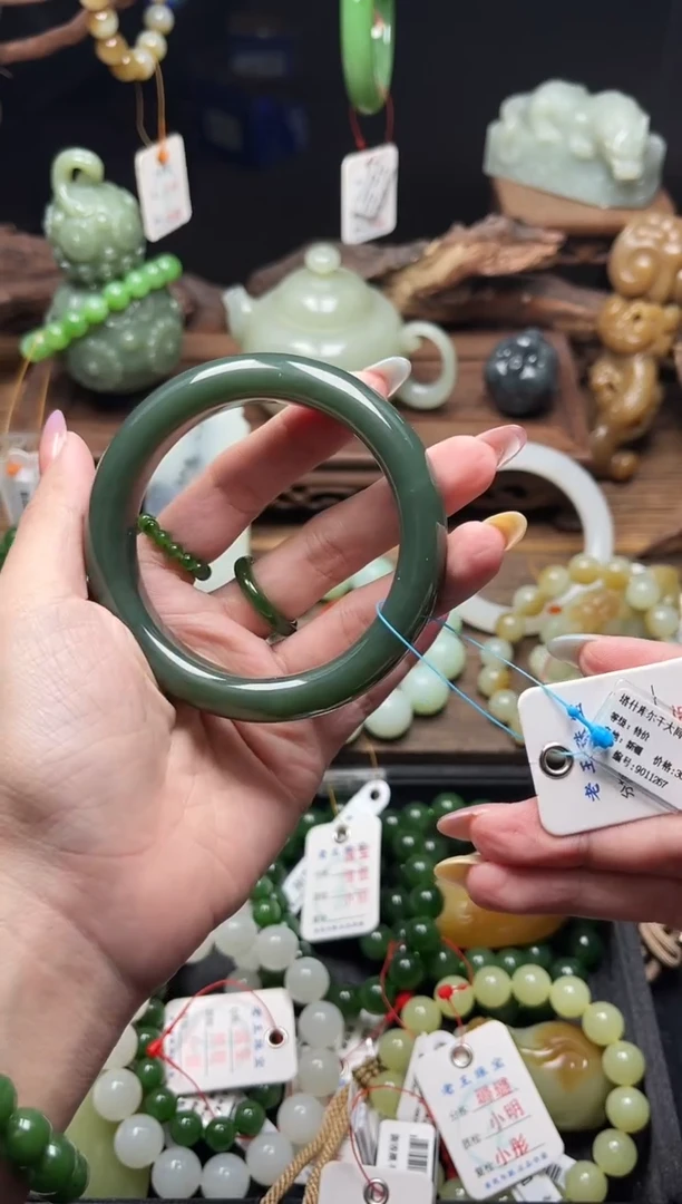 和田玉手镯未镶嵌新疆青玉 58圈9011267