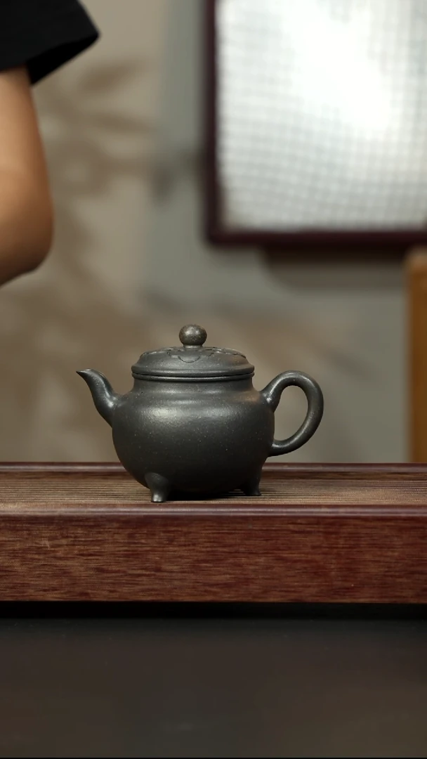 紫砂茶壶岩中泥三拼 三足大彬如意