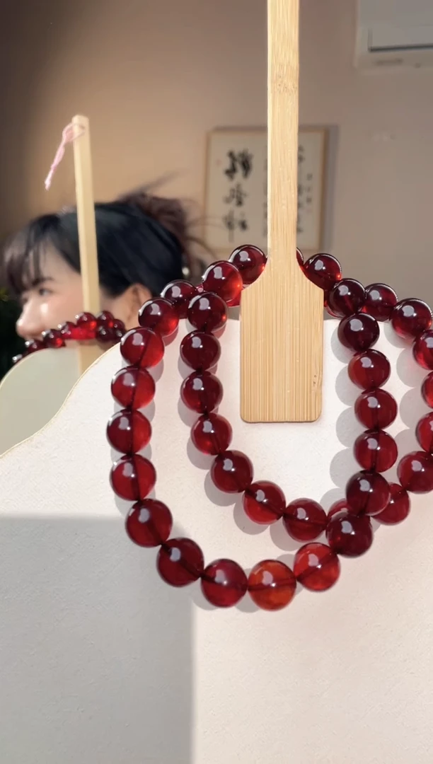 裸石琥珀未镶嵌12+血珀妈妈链