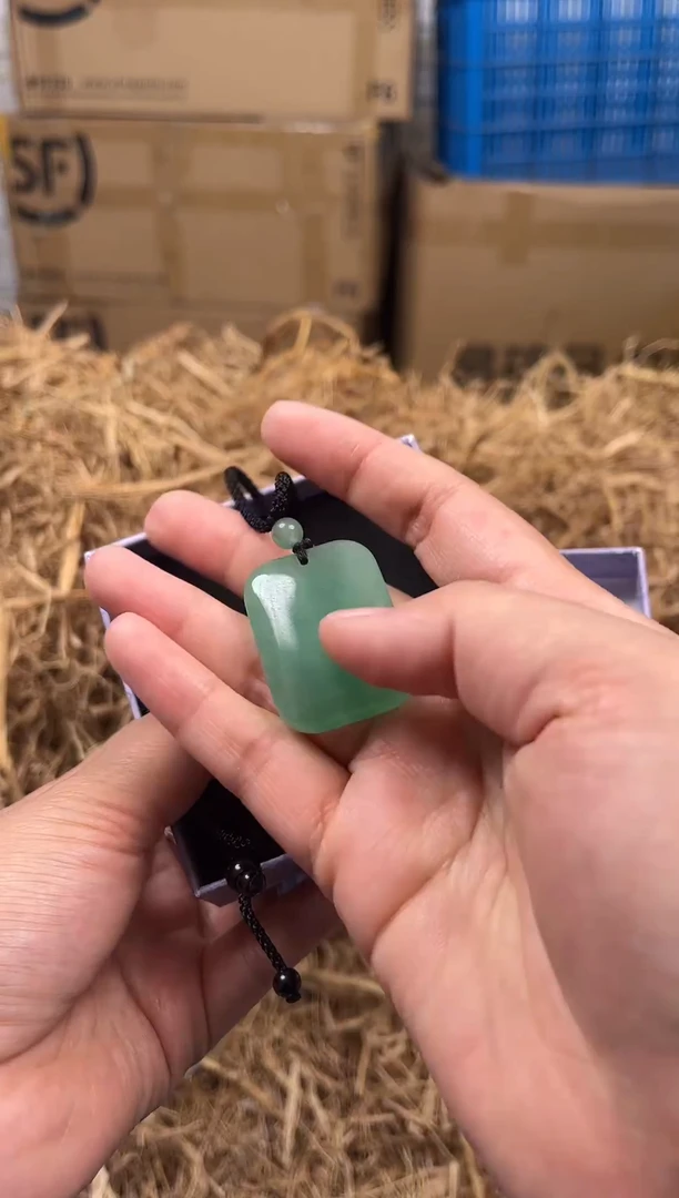 未镶嵌手镯石英质玉WSP