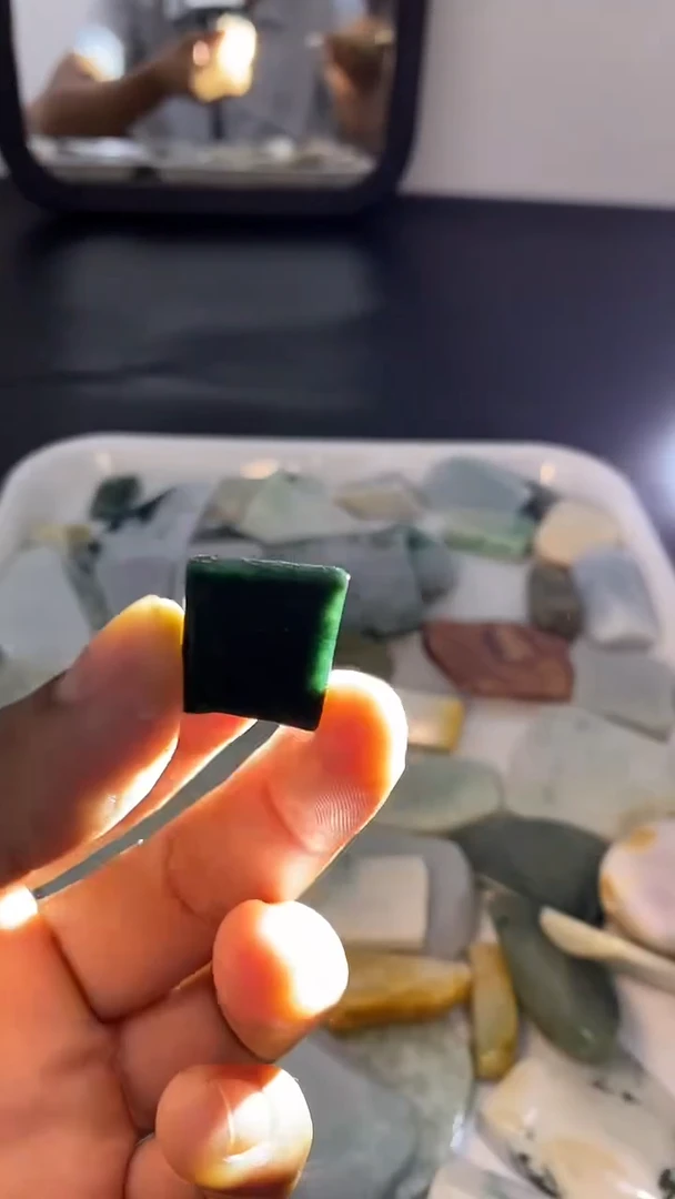 未镶嵌挂件翡翠天然缅货翡翠毛料