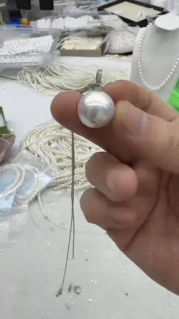 吊坠(赠链)银S925镶嵌淡水珍珠14mm 白珠万能扣