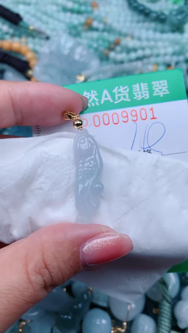 【闪购商品】翡翠颈饰未镶嵌.0009901
