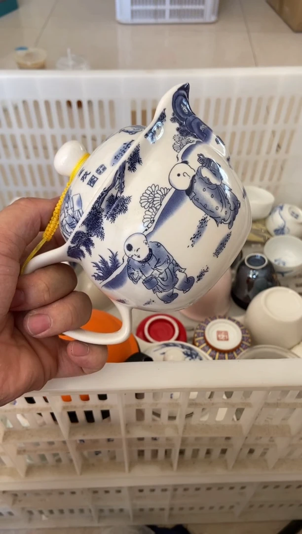 杯无运费险有瑕疵的摄影的产品有使用过的痕迹有点脏介意勿拍