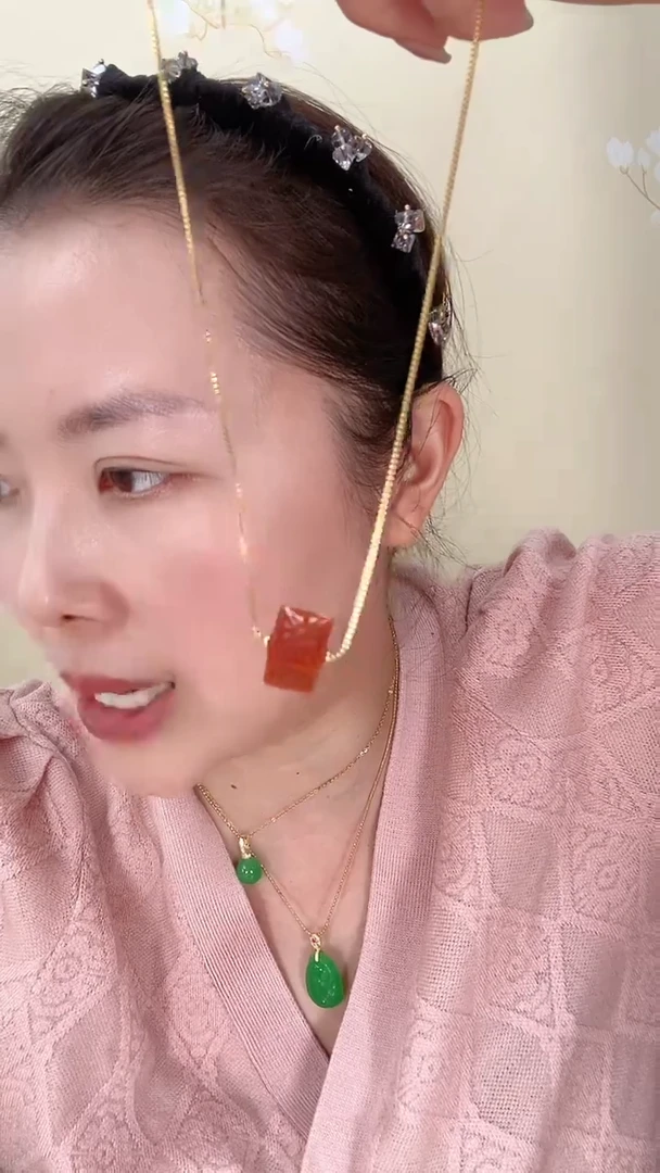 【闪购商品】翡翠吊坠(赠链)未镶嵌红翡方糖X60