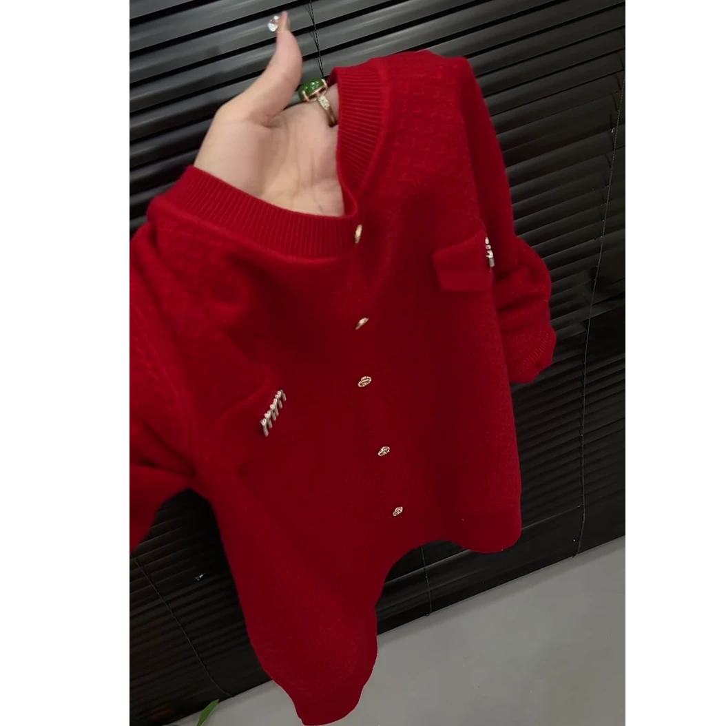 今年新款2025秋季红色长袖针织开衫女百搭显瘦小香风毛衣外套上衣