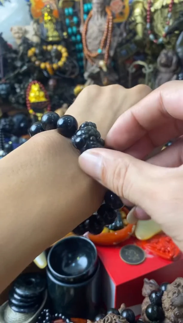 黑曜岩未镶嵌手链---主播精选推荐---一物一图
