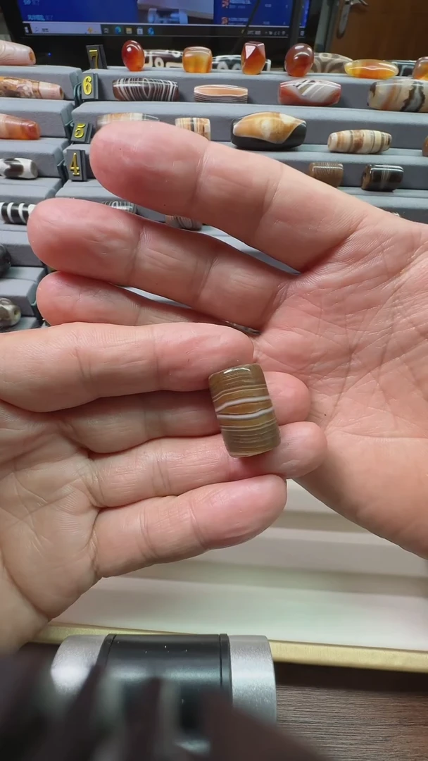 未镶嵌颈饰玛瑙/玉髓玛瑙22*15