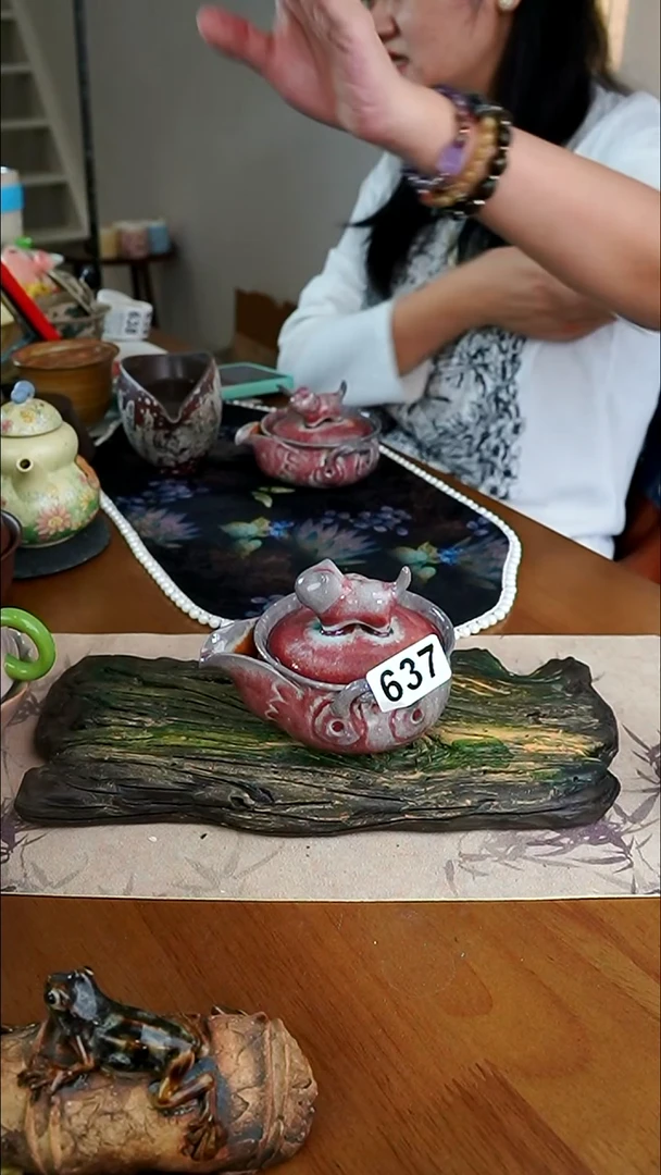 茶瓷物语红色大宝瓶637
