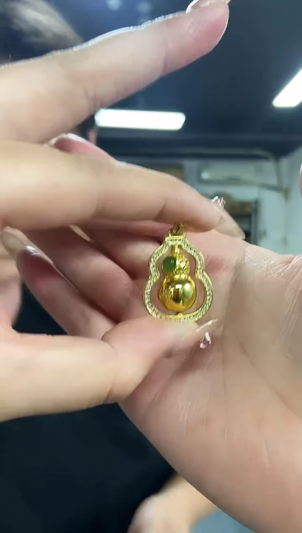 【闪购商品】和田玉吊坠未镶嵌多样性发其一颜色微差