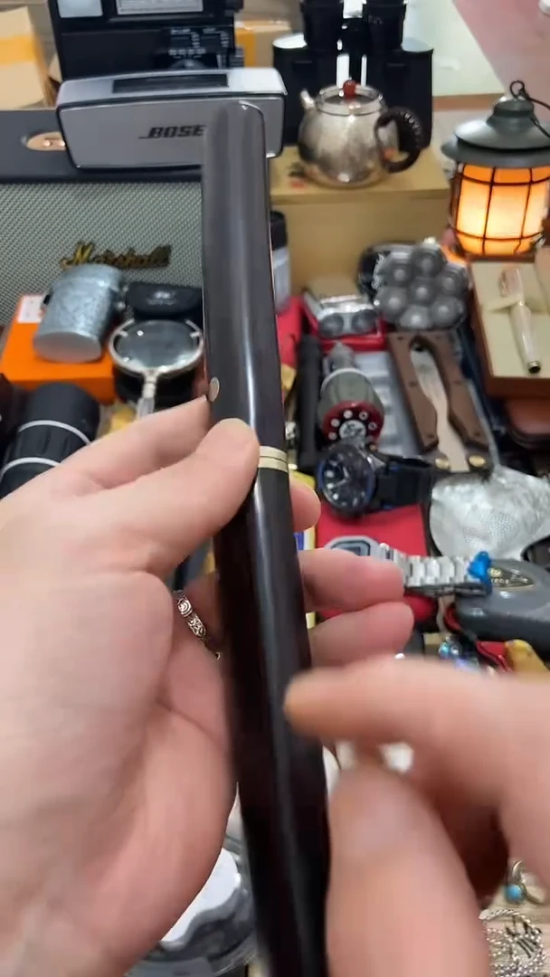 瓷片闪购商品  如图所示