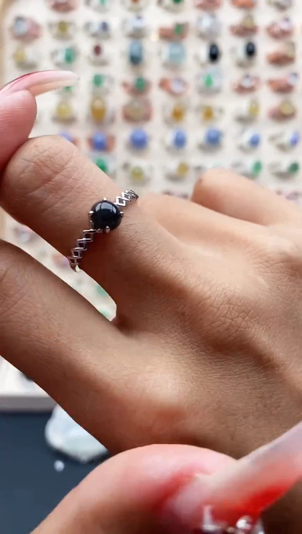 【闪购商品】翡翠戒指银S925镶嵌缅甸天然A货翡翠222   7-1