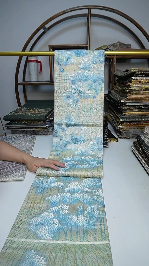 织绣34西阵织六通花卉