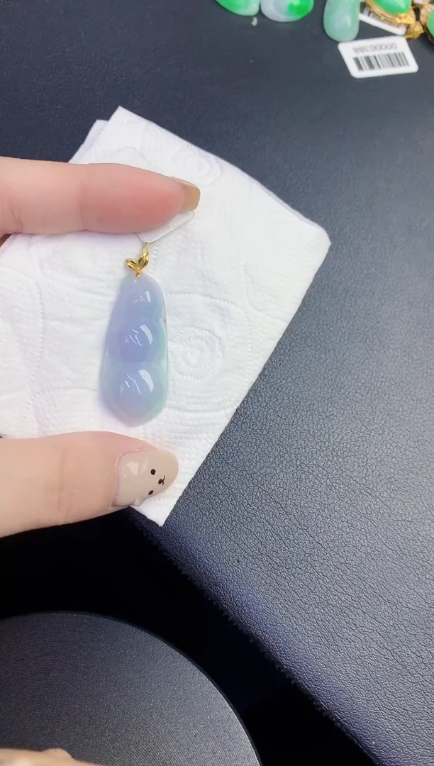 颈饰18K金镶嵌翡翠缅甸天然翡翠A货